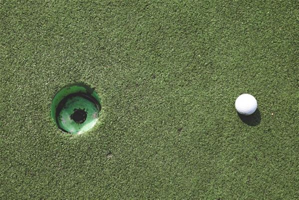 Spil mini golf i dag